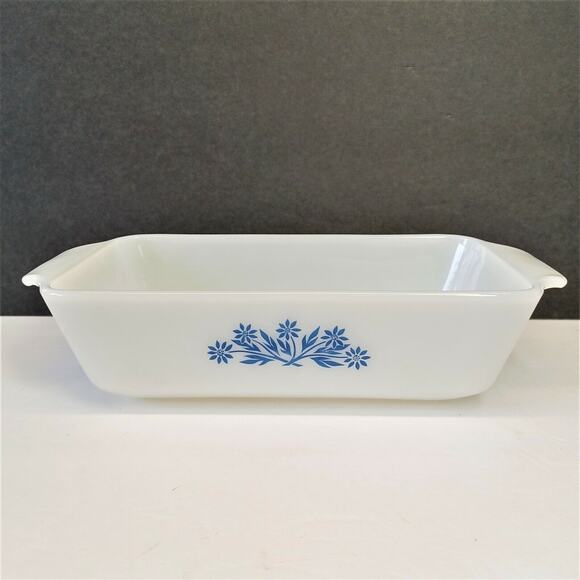 Anchor Hocking Cornflower Milk Glass 1qt 5"x9" Rectangular Loaf Pan Baking Dish - Picture 1 of 6